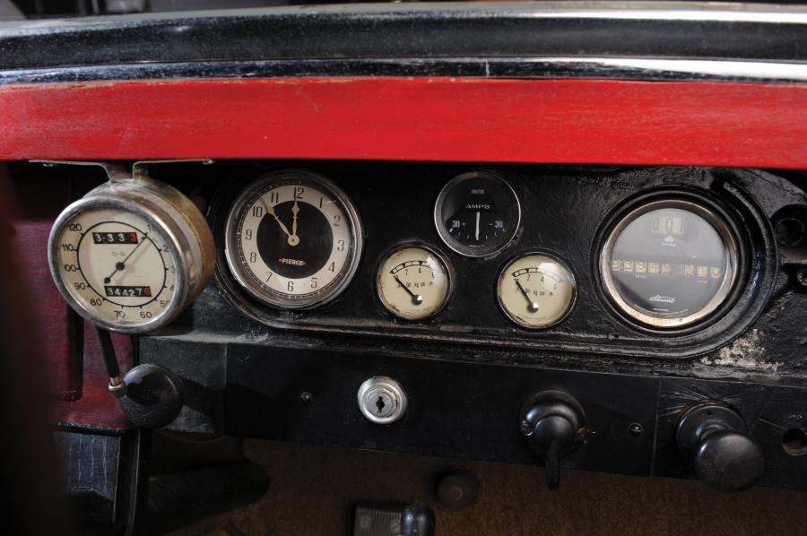  Pierce-Arrow Model 33 Roadster 1922 года  (фото 4 из 10)